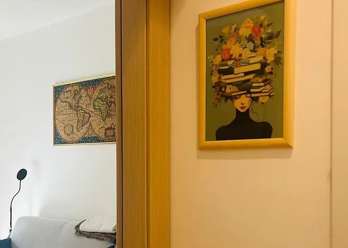 Apartament Three 2 Beds, 3rd Bed Available