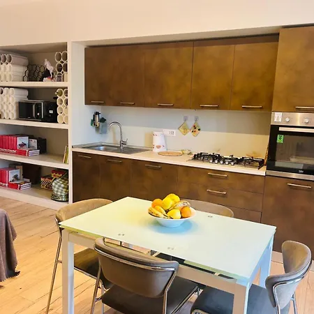 Appartement Three 2 Beds, 3rd Bed Available
