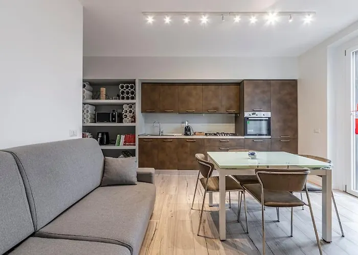 Three 2 Beds, 3rd Bed Available Milano